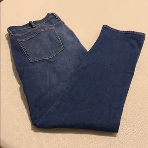 Old Navy Athletic Built-In Flex Jeans